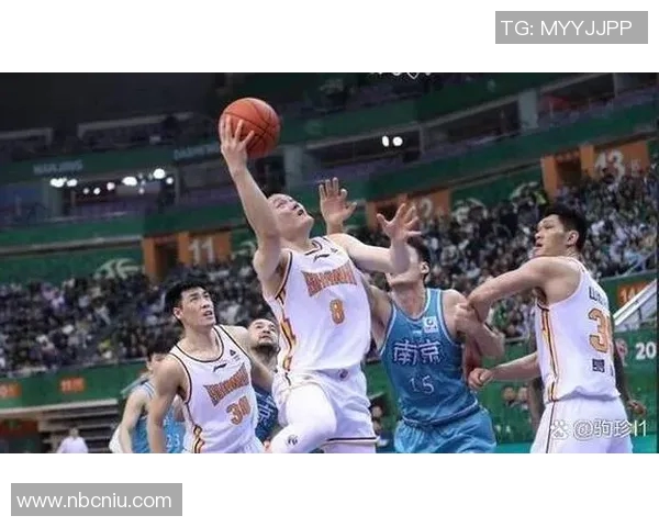 内政联队与卡沙的激烈对决揭示了球队实力与战术的较量